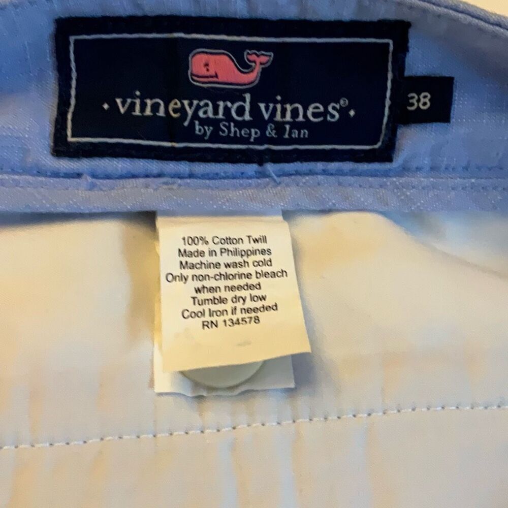 Vineyard Vines Men’s Breaker Shorts, 38. Blue. #preppy #oldmoney #countryclub - Picture 13 of 15